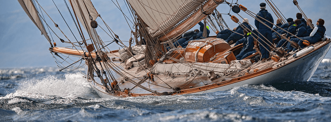 Ihr Ausrüster für traditionelle Schiffe und klassische Yachten. Werftausrüstung.