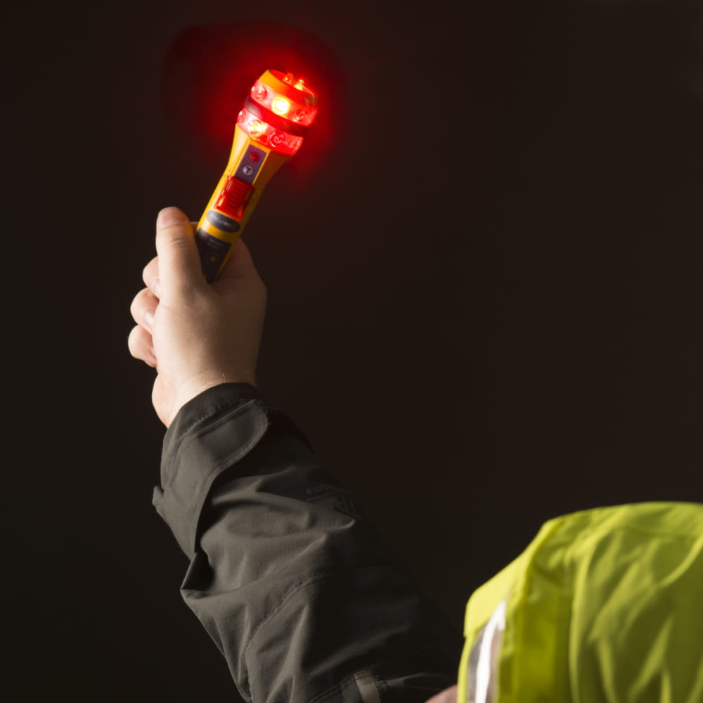 3004-011 OCEAN SIGNAL rescueME EDF1 FLARE rote LED-Handfackel OCEAN SIGNAL rescueME EDF1 FLARE red LED hand torch