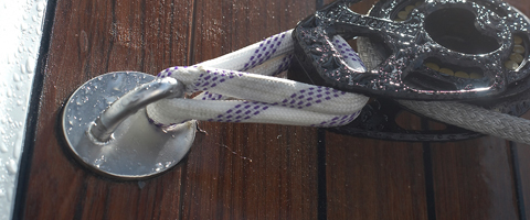 Pad eyes & fairleads