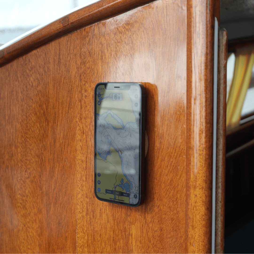 5703-010 Smartphonehalterung EMIL SAILOR, iPhone