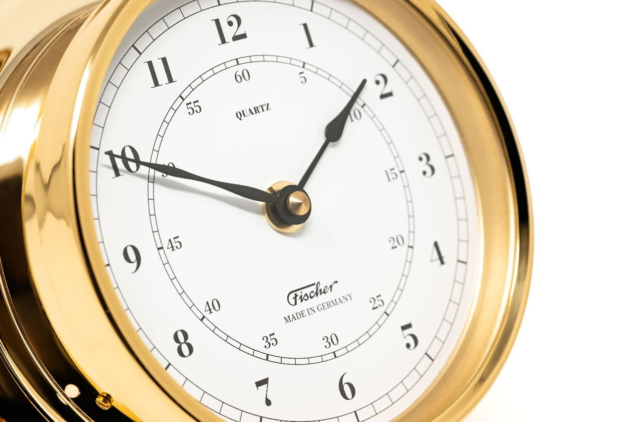3451-201 FISCHER 1610U-45 Quarzuhr arabisch aus poliertem Messing