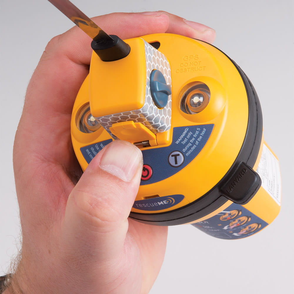 OCEAN SIGNAL rescueMe EPIRB 1 mit Wandhalterung OCEAN SIGNAL rescueMe EPIRB 1 mit Wandhalterung