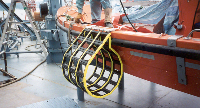 JASON´S CRADLE FRC Kit Personen-Bergesystem für Schlauchboot