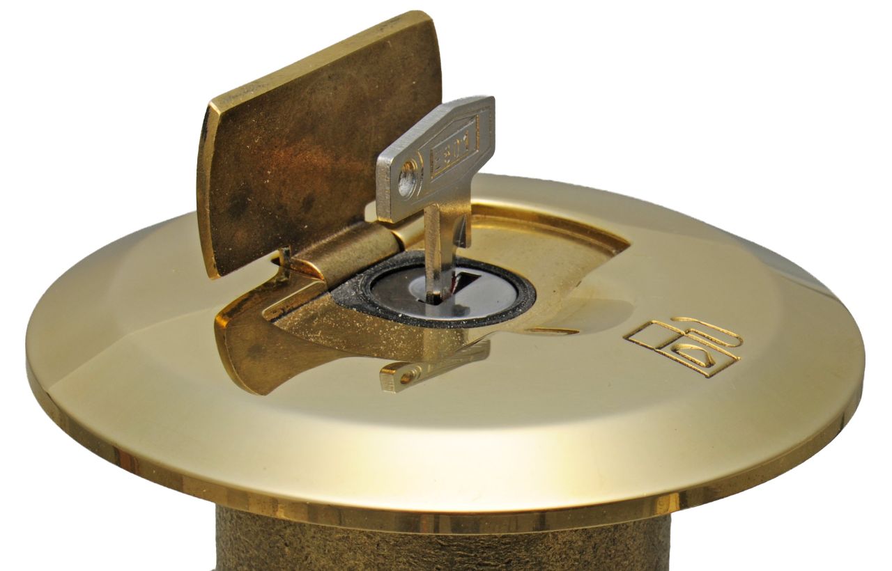 5013-250 Deckseinfüllstutzen Messing abschliessbar