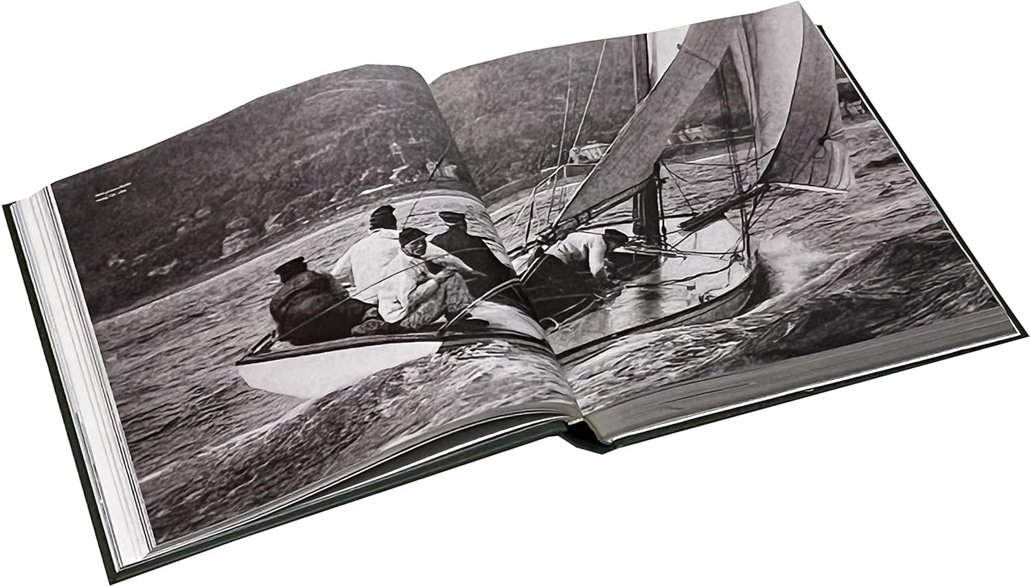9226-001 ALFRED MYLNE YACHTDESIGNER / David Gray & Neil Lyndon